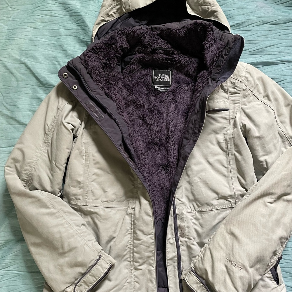 Womens The North Face Hyvent Jacket size XS